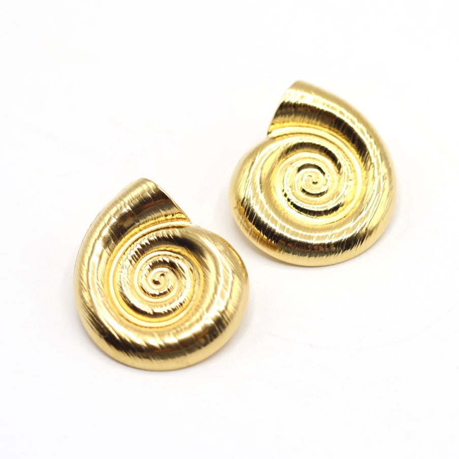 Francesca Spiral Conch Shell Earrings