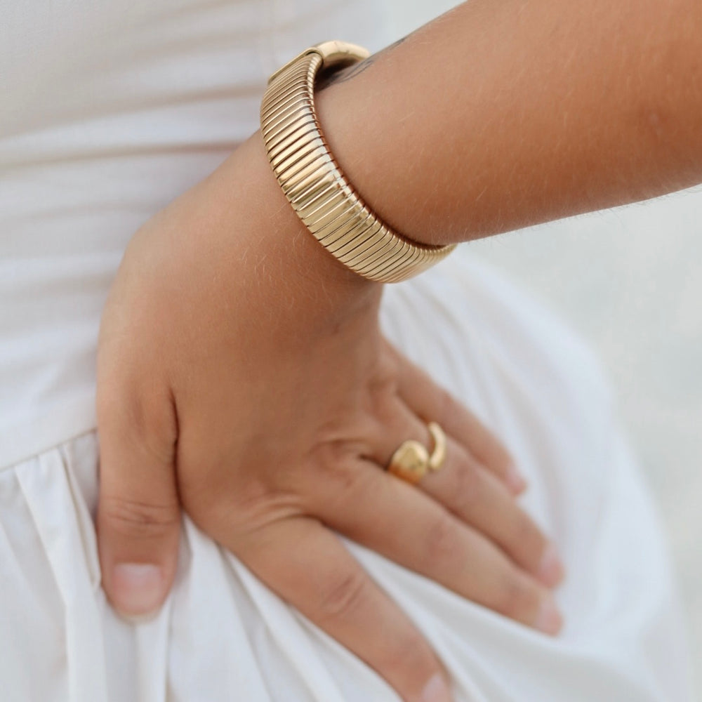 
                      
                        Gianna Chunky Gold Stretch Bracelet
                      
                    