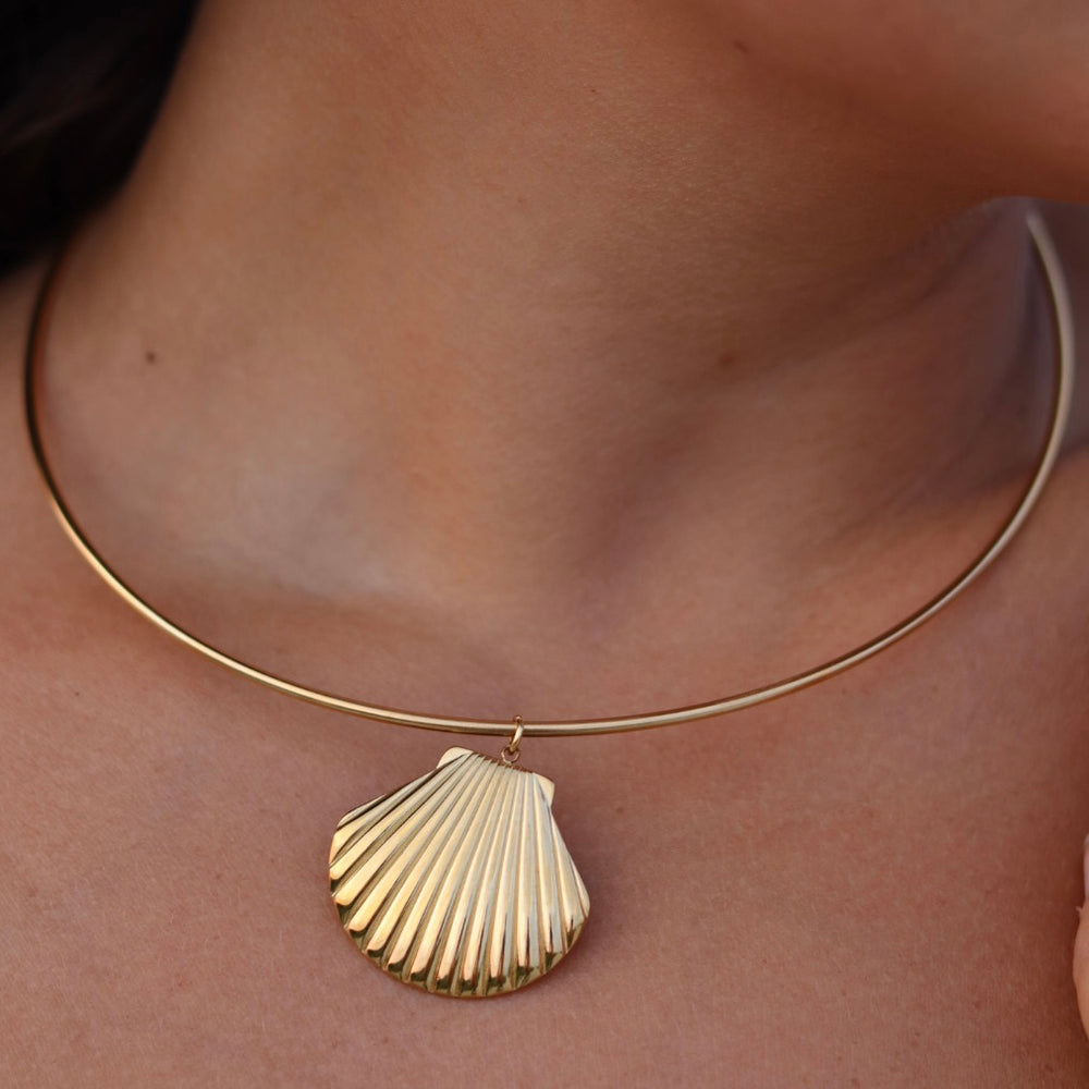 
                      
                        Delphine Structured Shell Necklace
                      
                    