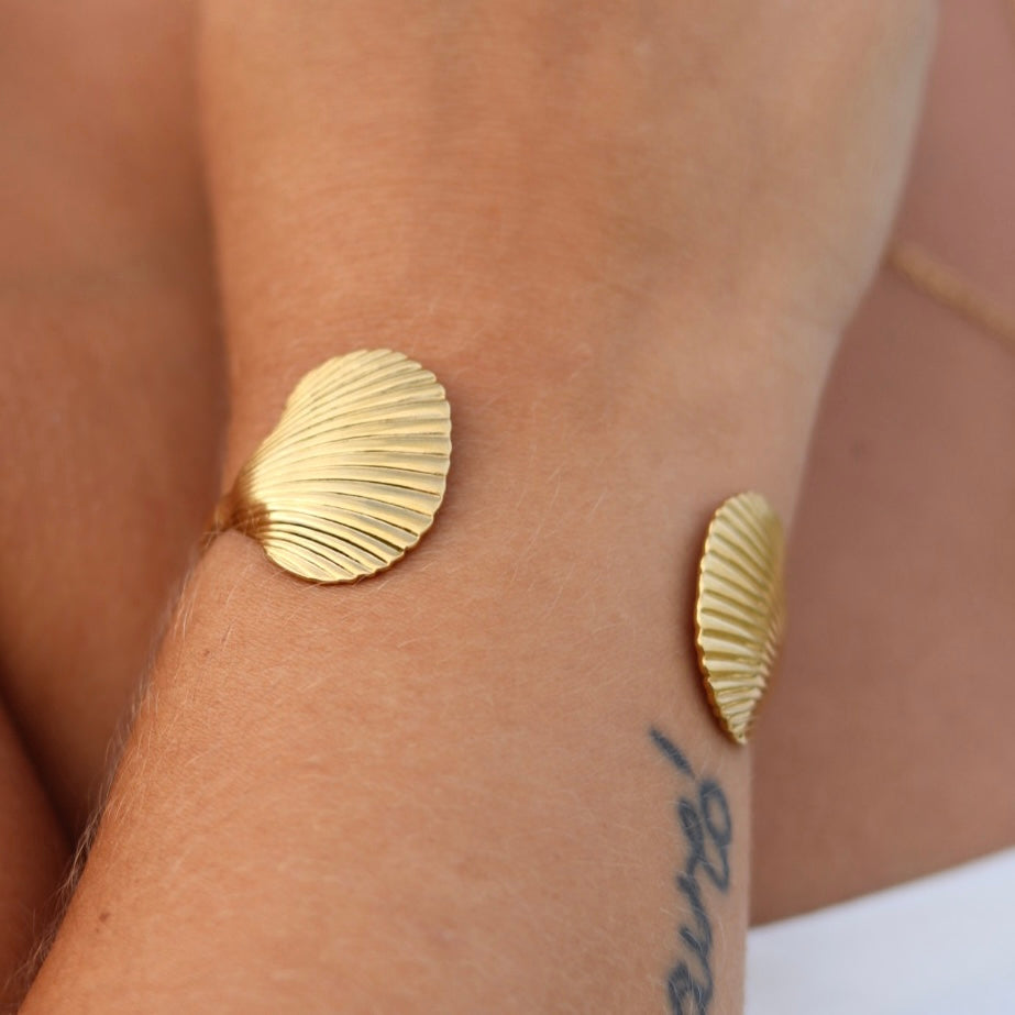 Francesca Adjustable Shell Cuff