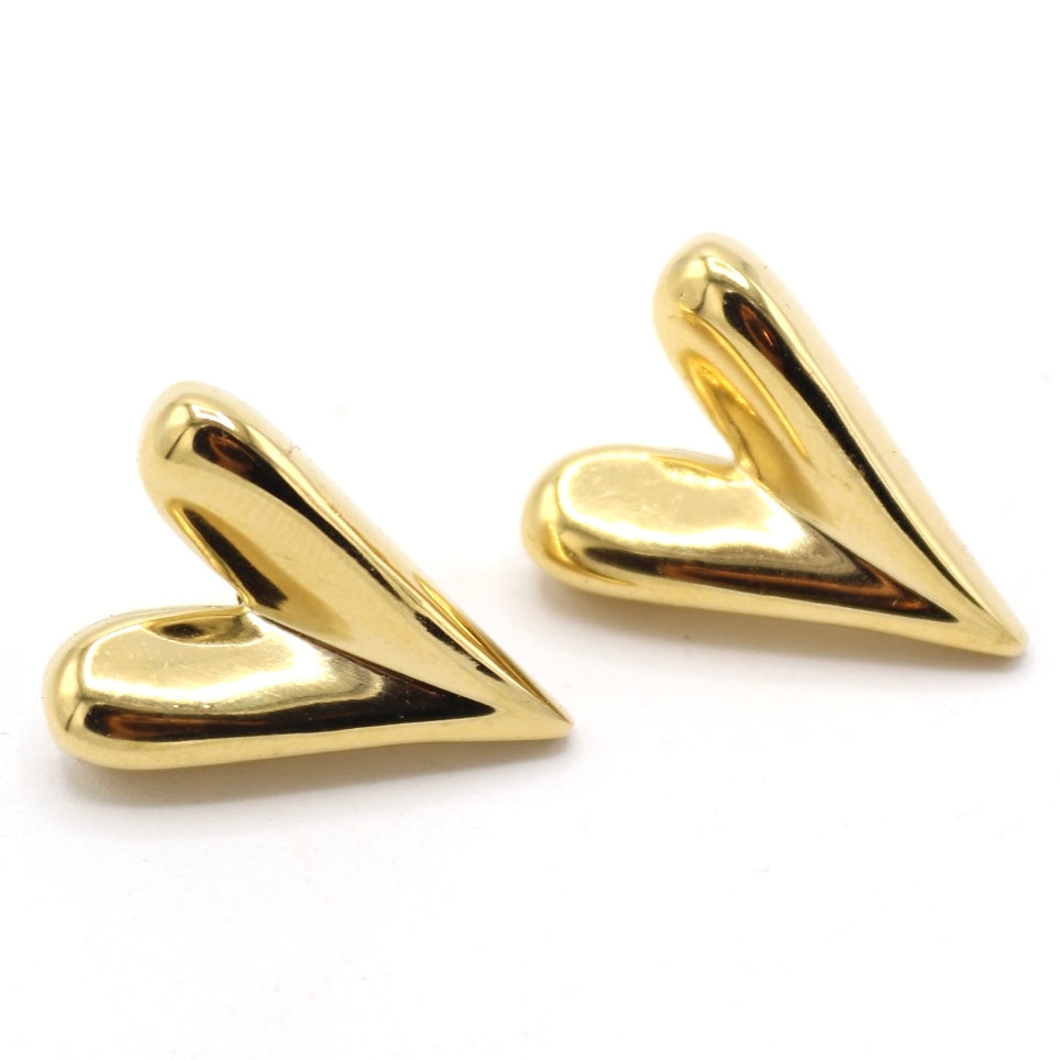 
                      
                        Marlowe Bubble Heart Stud Earrings
                      
                    