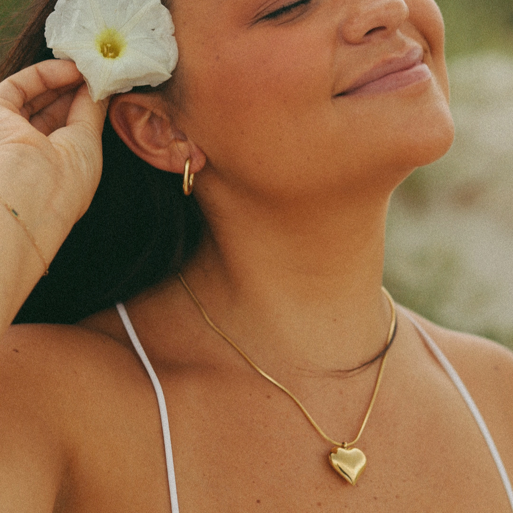 Daphne Puffy Heart Necklace