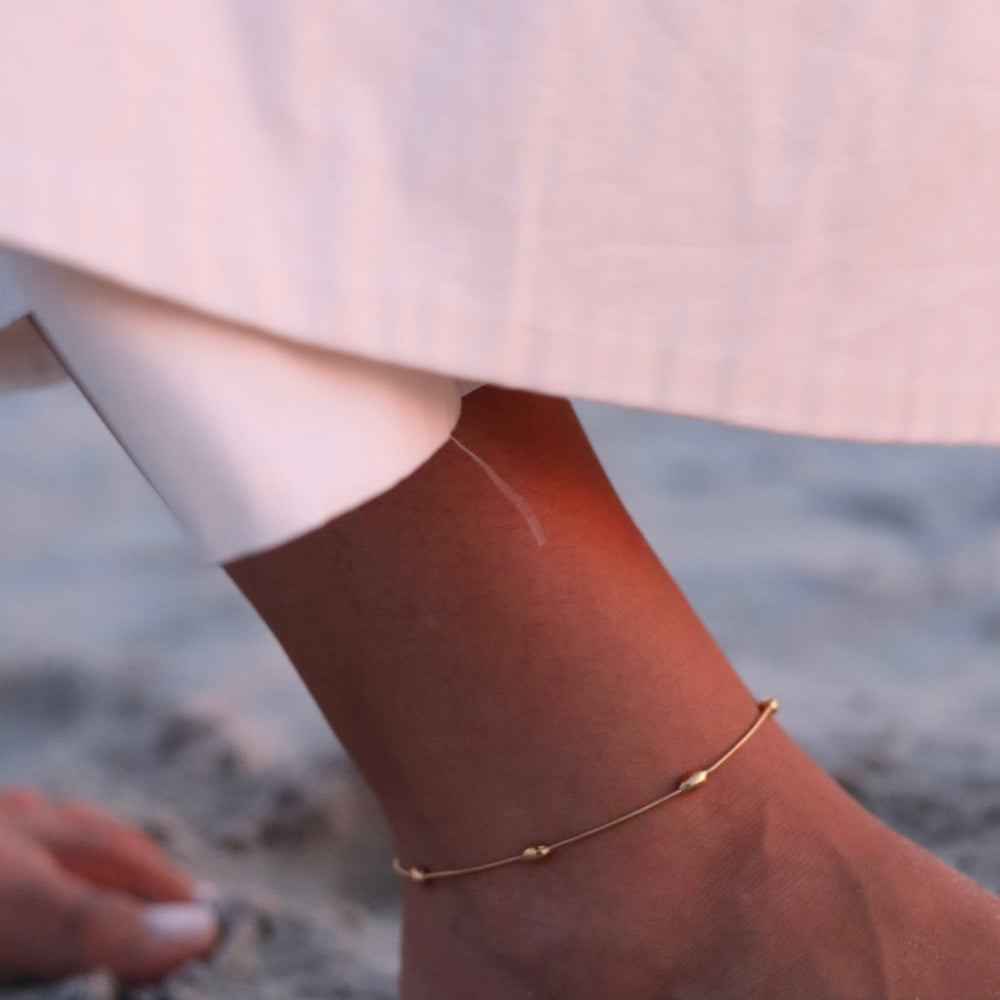 
                      
                        Charleston Rice Bead Anklet
                      
                    