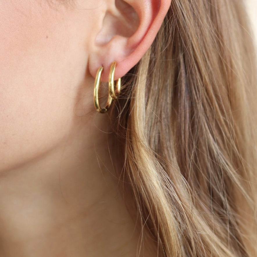 
                      
                        Irregular Egg Shape Hoop Earring
                      
                    