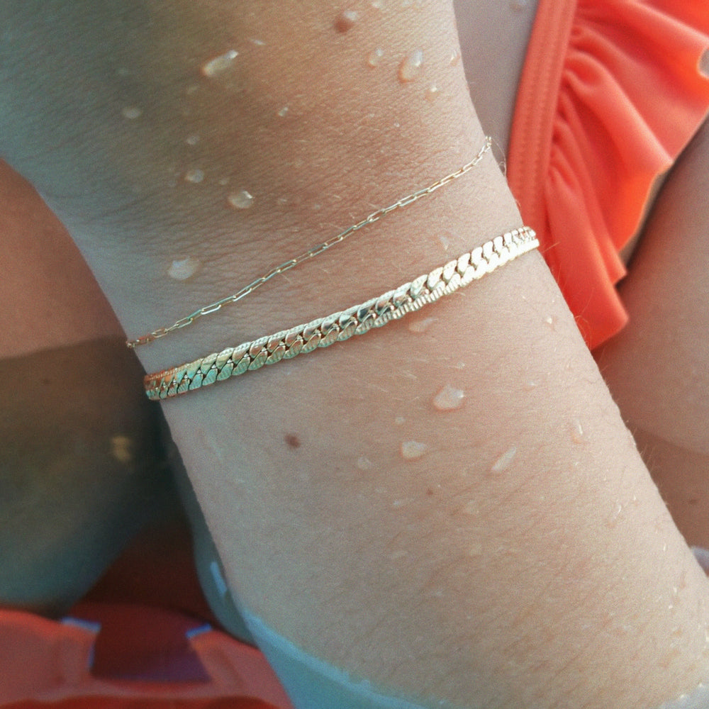 Juliana Gold Dainty Bracelet